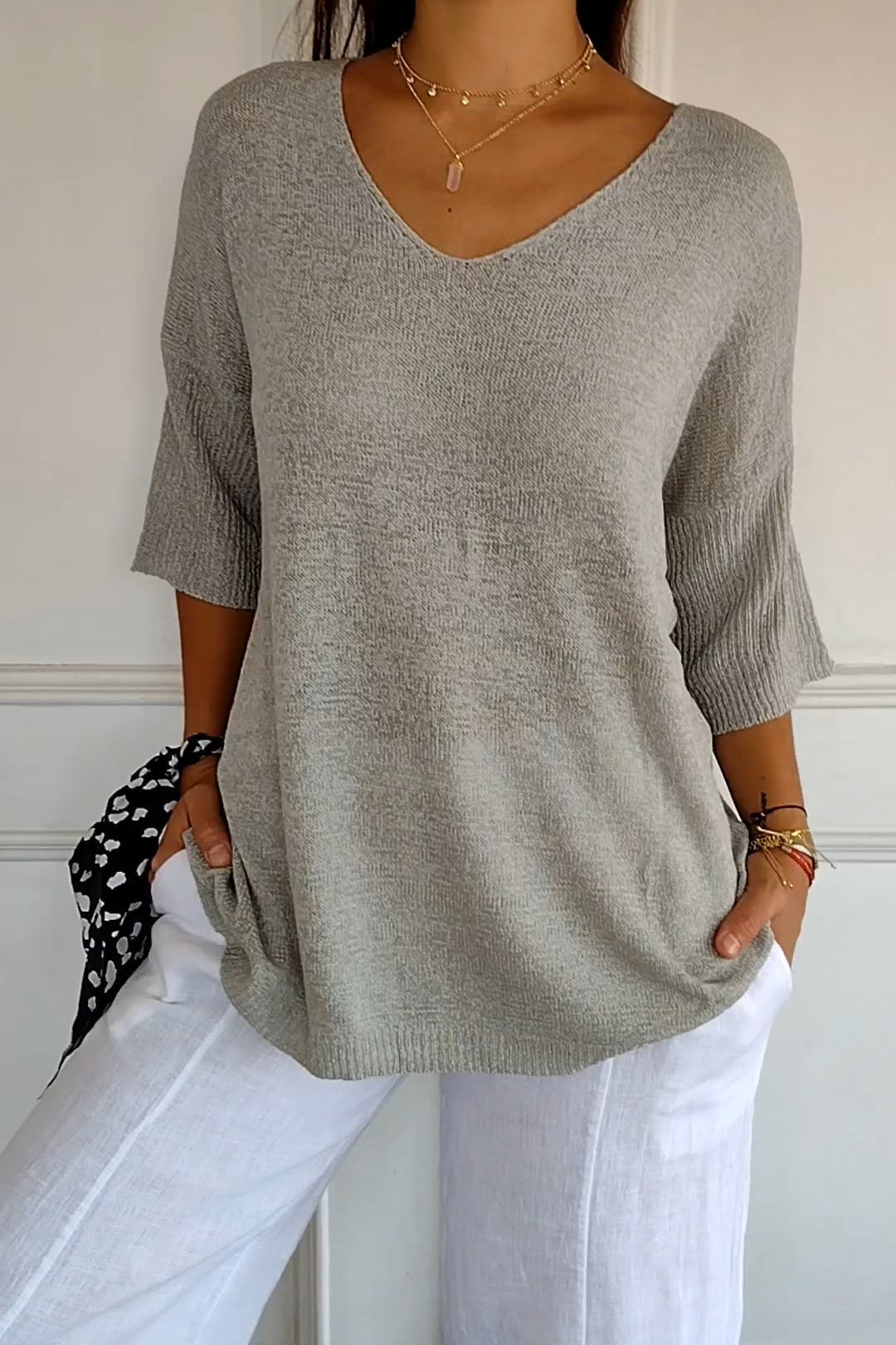 Lumikeuze™ | Effen kleur gebreide top met V-hals